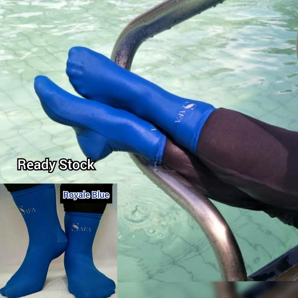 𝑺𝒘𝒊𝒎𝒎𝒊𝒏𝒈 𝑺𝒐𝒄𝒌𝒔